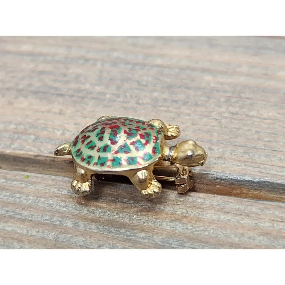 Vintage Gold Tone Turtle Pin Metal Enamel Brooch Reptile